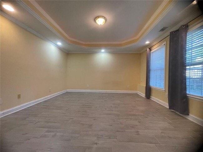 Building Photo - 6374 Mimosa Cir