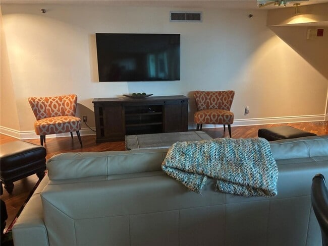 Building Photo - 1600 Gulf Blvd