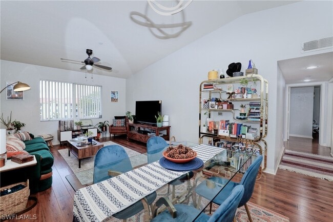 Building Photo - 8294 Key Royal Cir