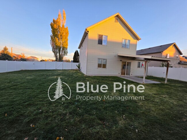 Building Photo - 3606 Goldstone Dr