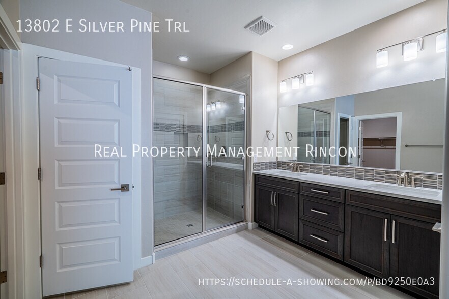 Building Photo - 13802 E Silver Pne Trl