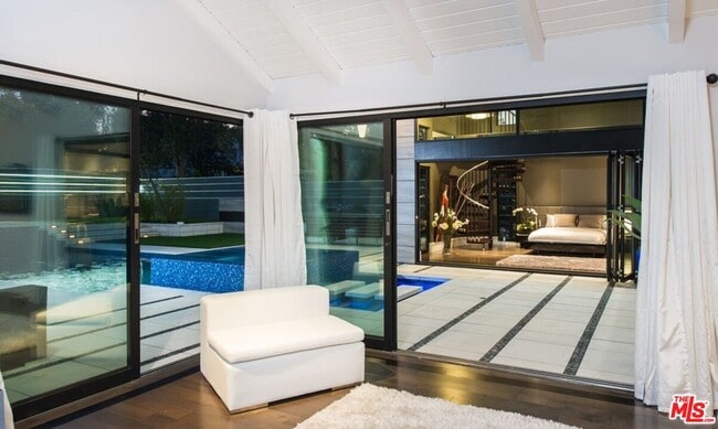 Building Photo - 12318 Sunset Blvd