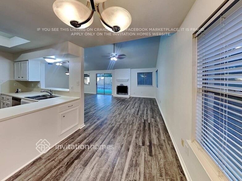 Building Photo - 9207 Prairie Trails Dr