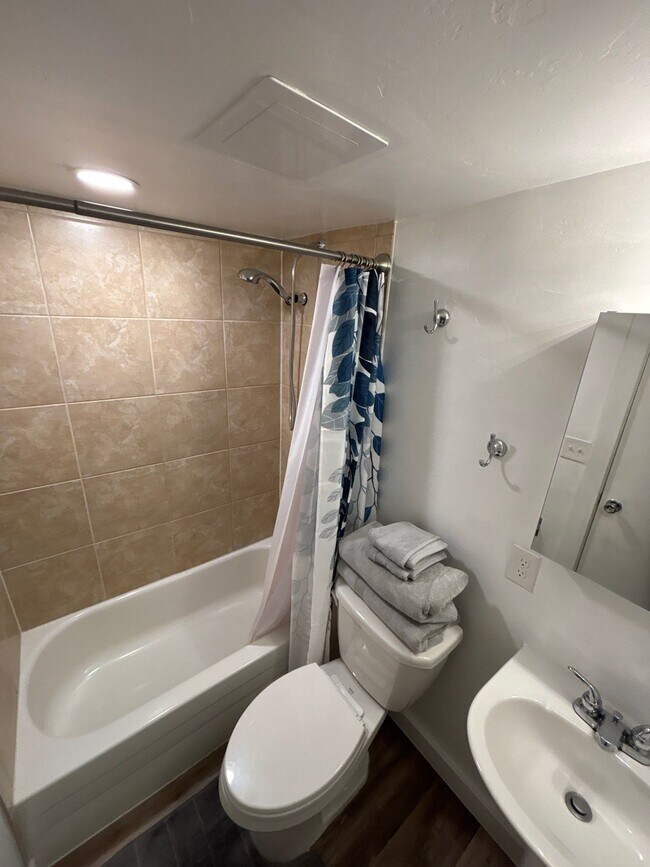 Building Photo - 3295 Apres Ski Way