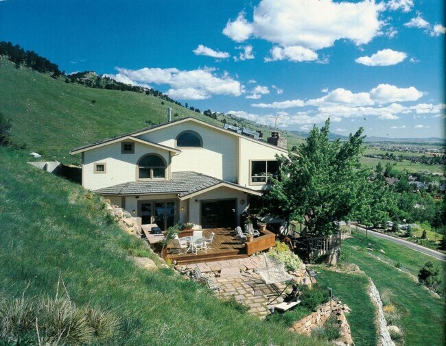 Building Photo - 3645 Cholla Ct