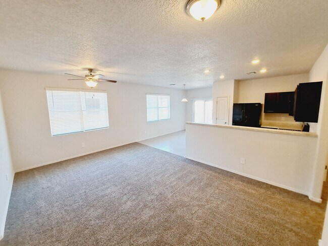 Building Photo - 761 Desert Senna Ave SW
