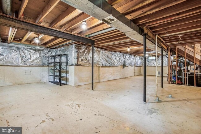 Building Photo - 15264 Mimosa Trail