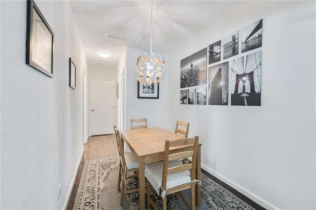 Building Photo - 1712 Pierce St