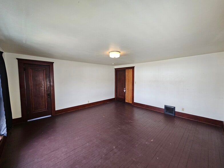 Living Room- Bedroom - 106 Cherry St