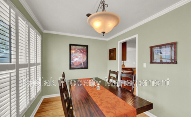 Building Photo - 2218 Wilmington Cir