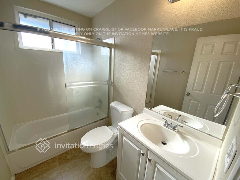 Building Photo - 918 Taft St