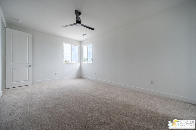 Building Photo - 2651 Lavender Ln