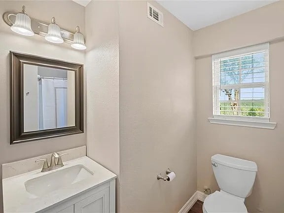 Downstairs Bathroom - 8508 Grandview Dr