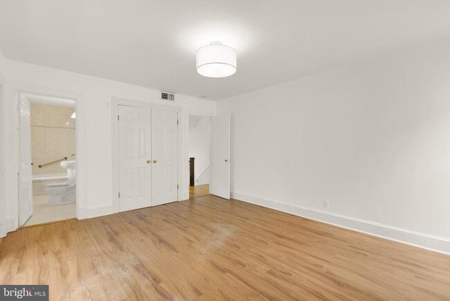 Building Photo - 3717 Legation St NW