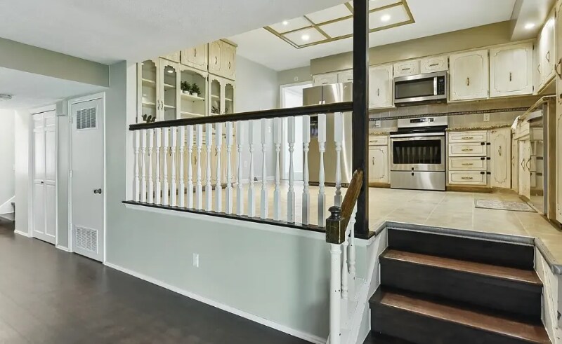Building Photo - 7504 S 46th Ave