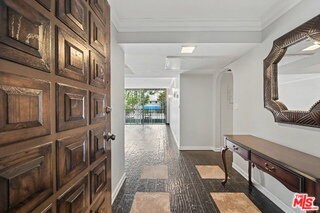 Building Photo - 10535 Wilshire Blvd