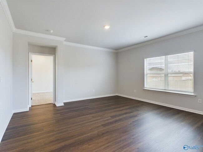 Building Photo - 22444 Regent Dr