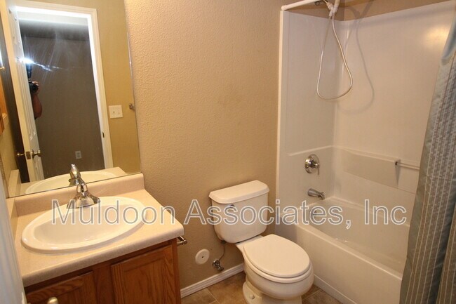 Building Photo - 7829 Antelope Valley Point