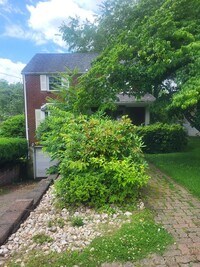 Building Photo - Updated 3 Bedroom in Penn Hills - Off-Stre...