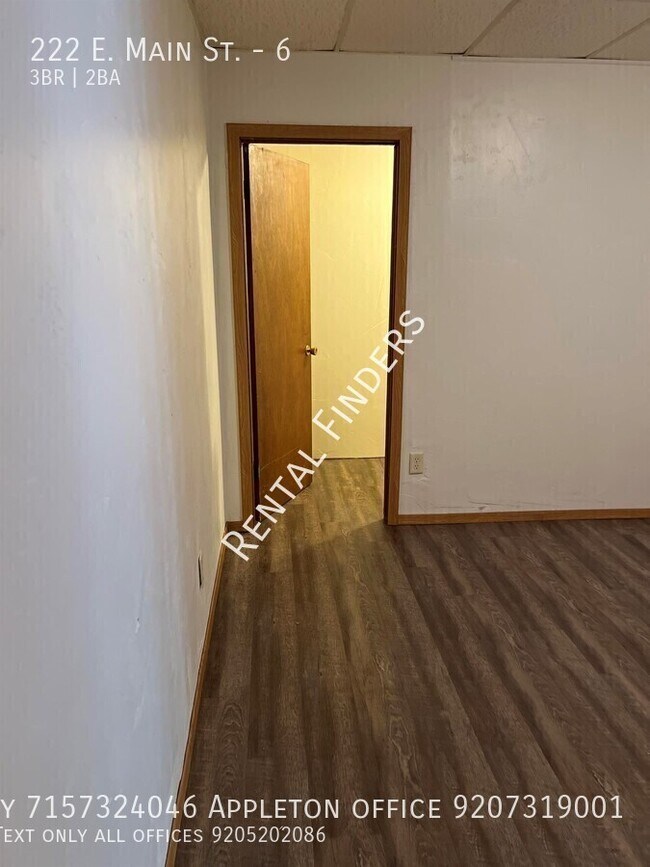 Building Photo - 222 E Main St