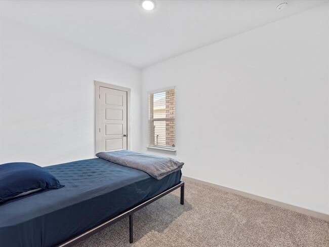 Building Photo - 12525 Abbey House Ct