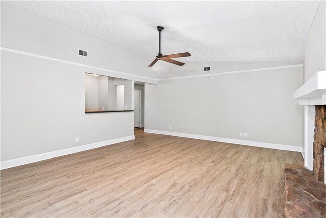 Building Photo - 1374 Smokey Mountain Ct