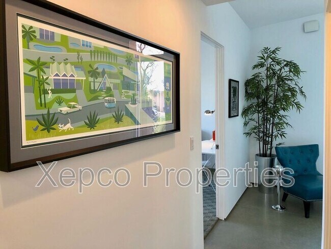 Building Photo - 2706 Alexander Club Dr