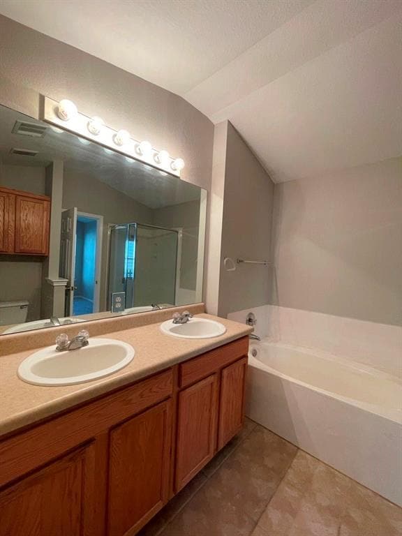 Building Photo - 162 Dressen