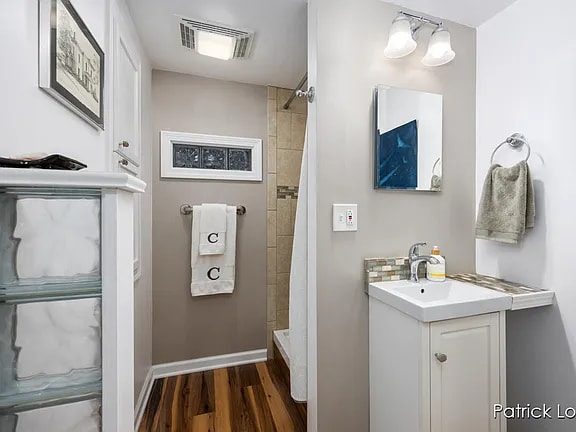 Building Photo - 583 Kingsbury St NW