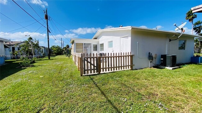 Building Photo - 6810 NW 28th St