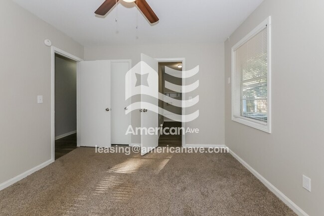 Building Photo - 2332 Watkins Dr