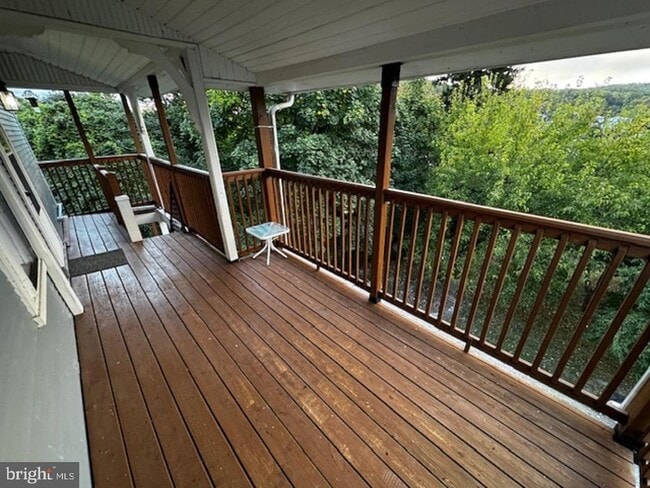 Building Photo - 2423 Fairview Ave