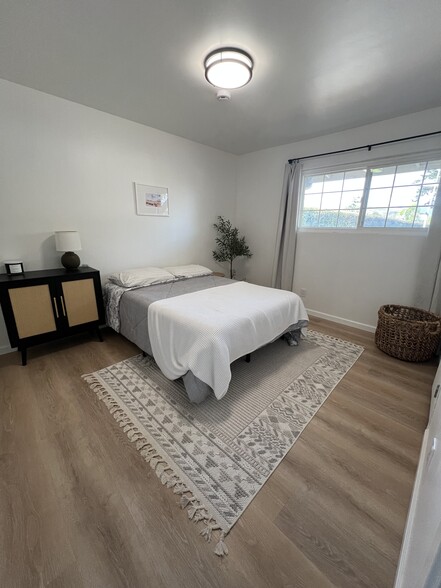 Building Photo - 1609 Huasna Dr