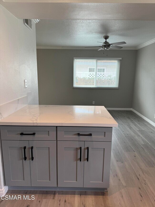 Building Photo - 1694 Regent St