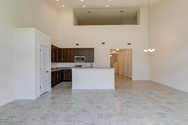 Building Photo - 759 Simeon Dr