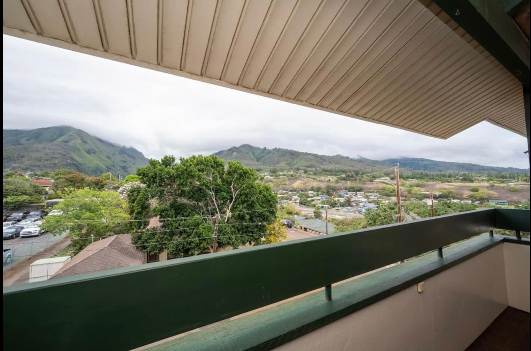 Building Photo - 2180 W Vineyard St