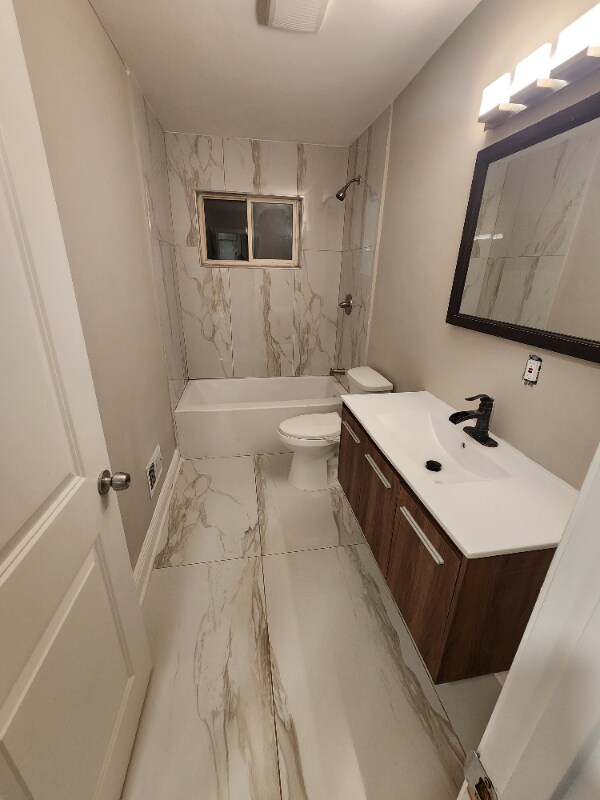 Building Photo - 0 W Lake Ave NW