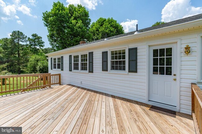 Building Photo - 18136 Pepmeier Hill Rd