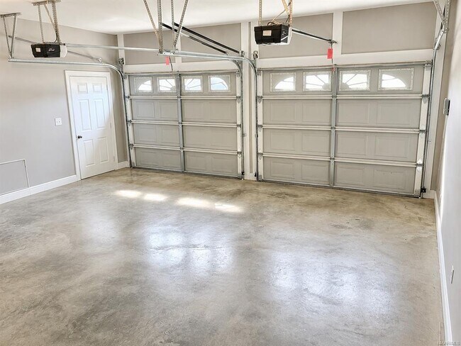 Building Photo - 1741 Windermere Ave
