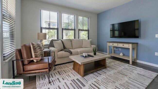 Primary Photo - 6850 Foxtail Palm Wy