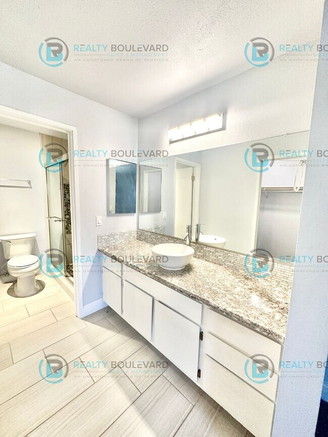 Building Photo - 7680 Bluestone Dr