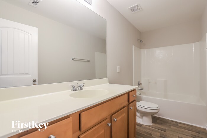 Building Photo - 5120 Skylark Creek Ct