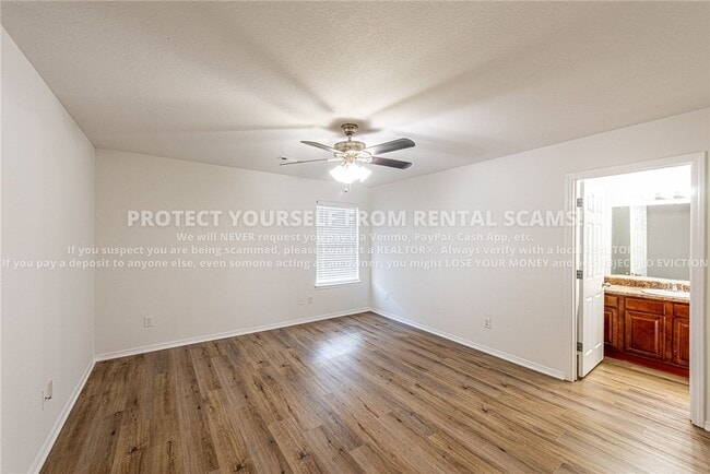 Building Photo - 2280 Bunker Ln