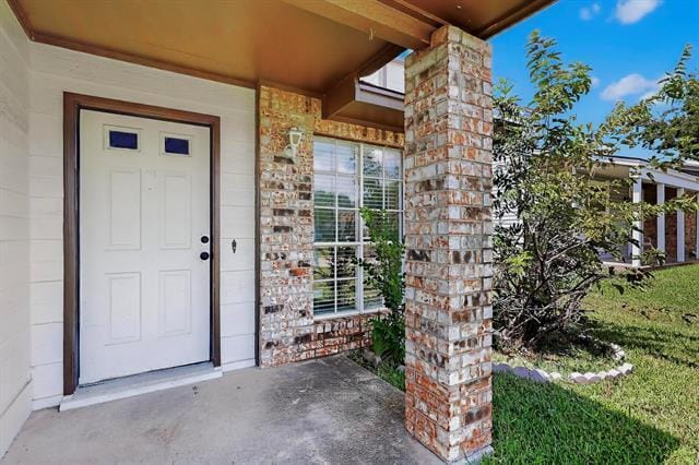 Building Photo - 1425 Brazos Dr