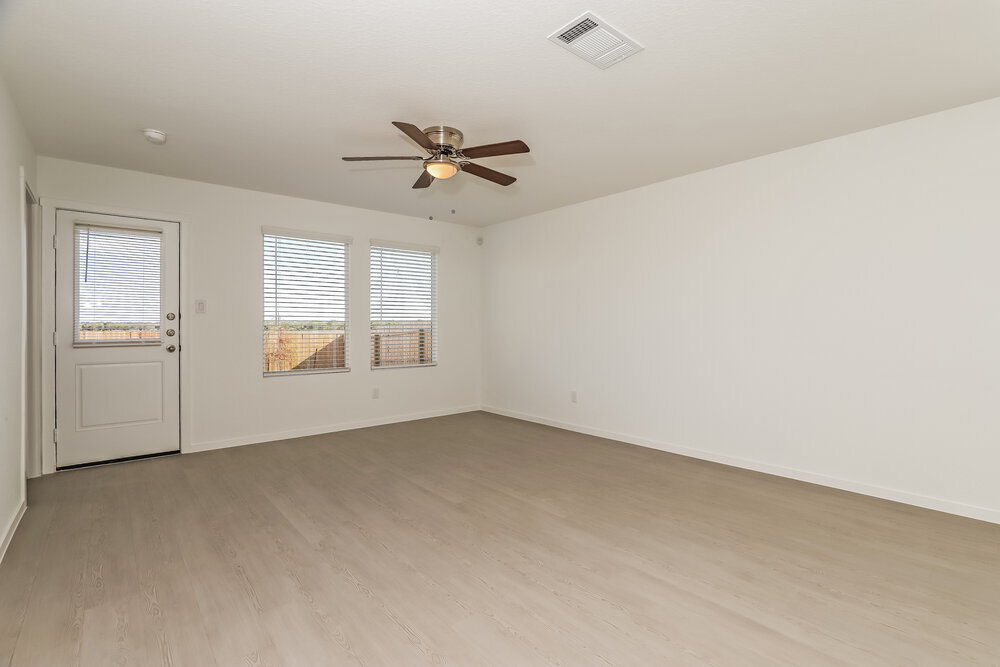 Building Photo - 1850 Musk Rose