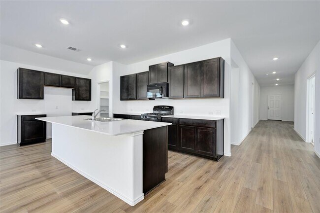 Building Photo - 1015 Ascari Ct