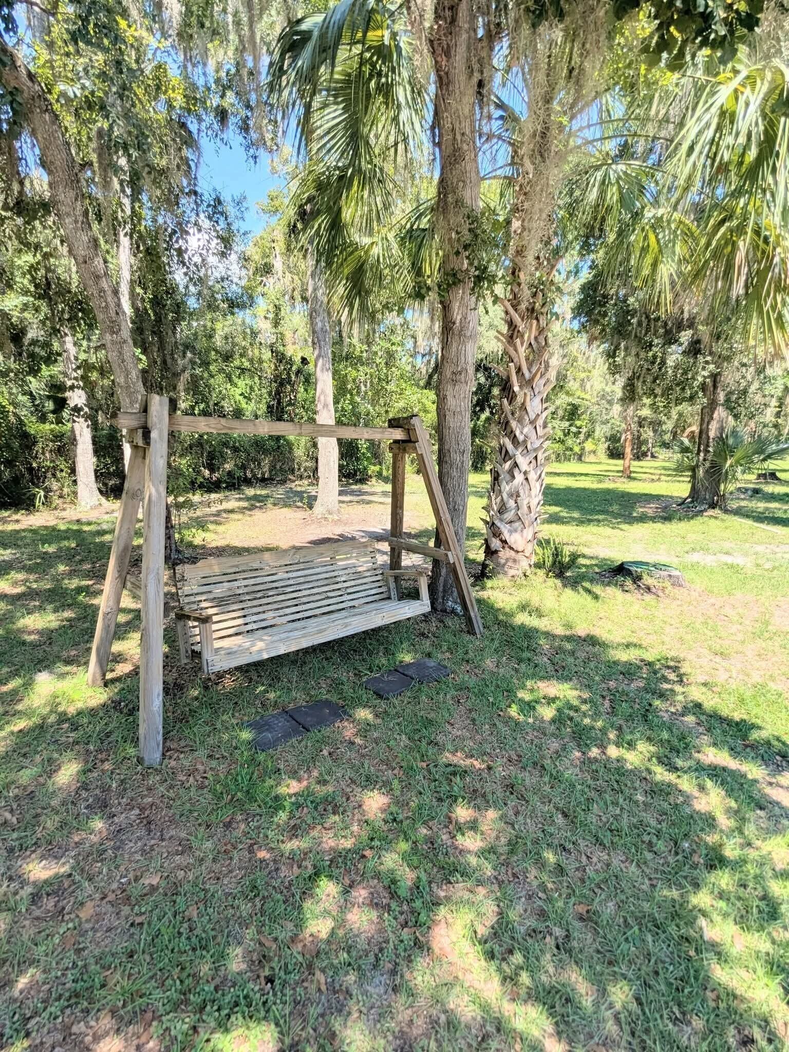Building Photo - 5650 NW 219th Street Rd
