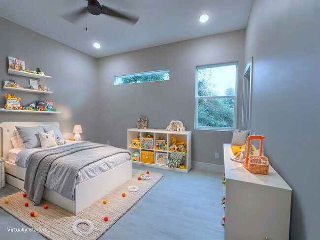 Building Photo - 301 Knights Row