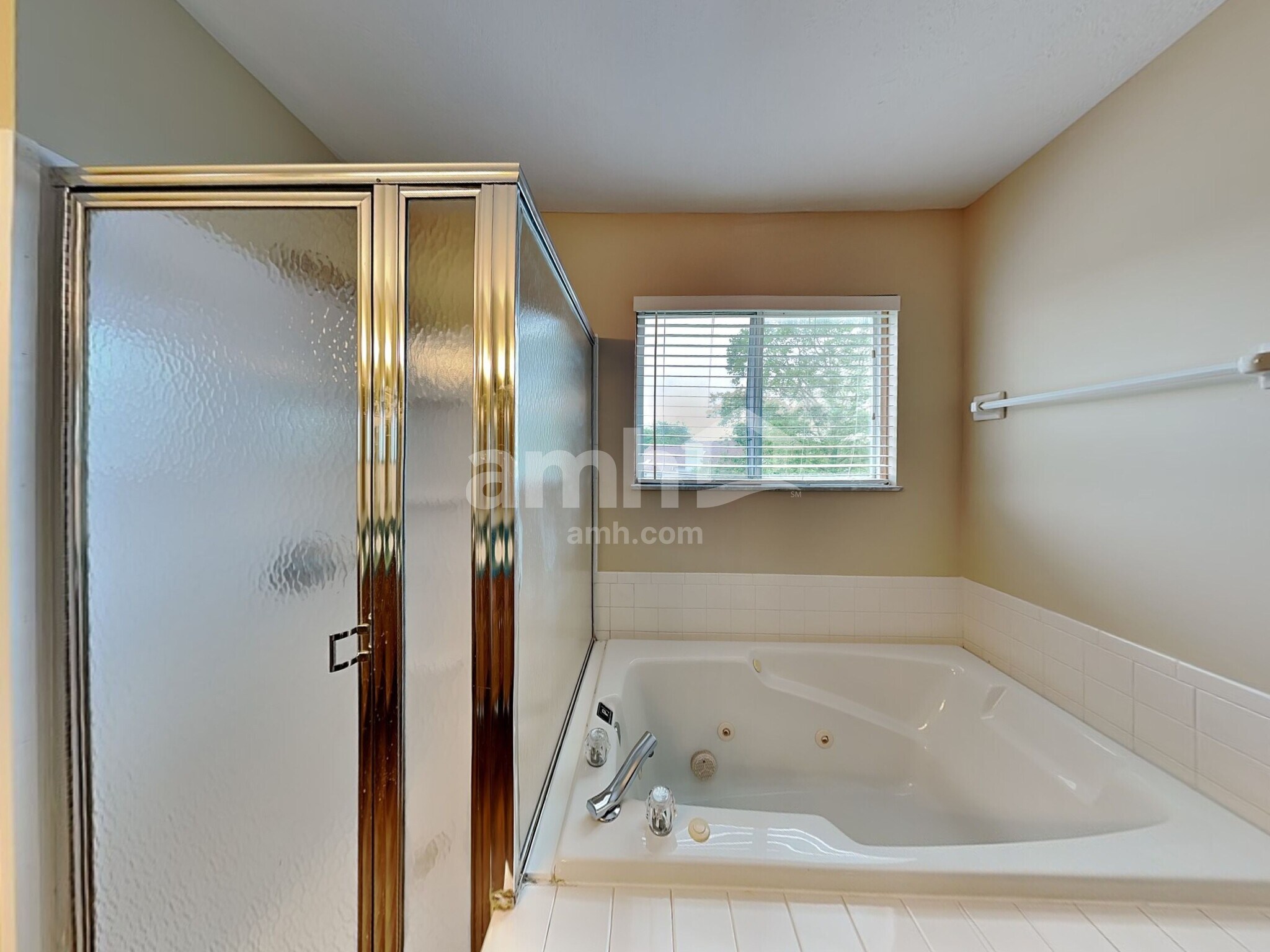 Building Photo - 3437 Oak Bend Blvd