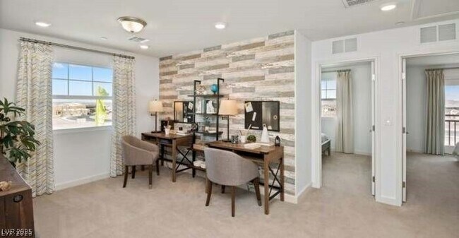Building Photo - 803 Watford Pl